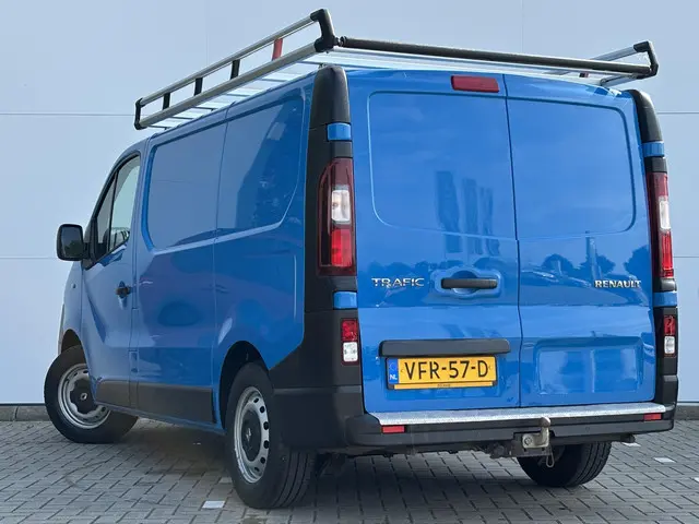 Renault Trafic 1.6 dCi 95 T27 L1H1 Comfort 2020 Diesel 6