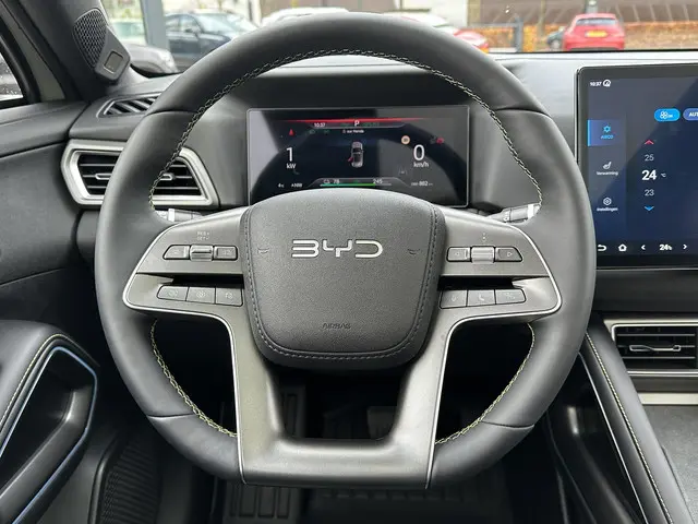 BYD ATTO 2 Boost 45 kWh 2024 Elektrisch 14