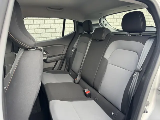 Dacia Sandero Stepway 1.0 TCe 90 Extreme 2024 Benzine 7