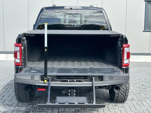 Ford F-150 USA Raptor R 5.2 Supercharged 2024 Benzine 13