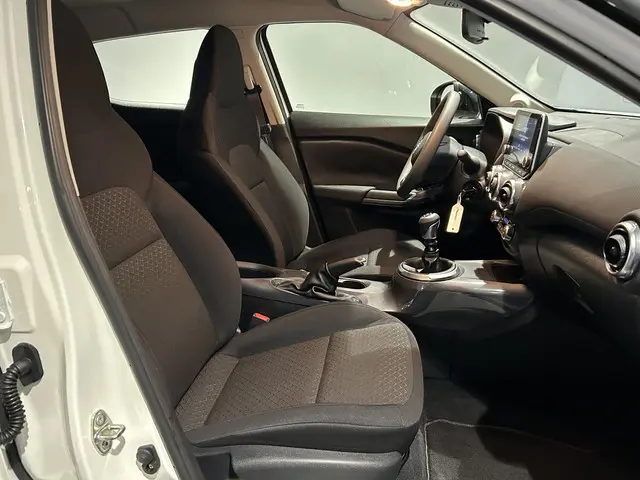 Nissan Juke 1.0 DIG-T Business Access 2023 Benzine 24