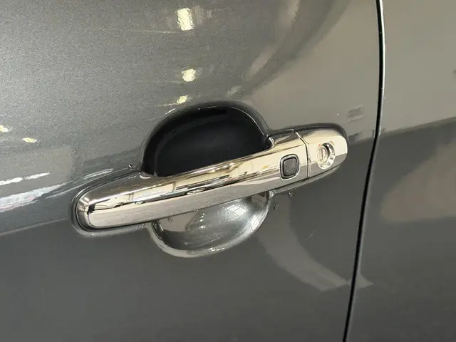 Peugeot 108 1.0 e-VTi Allure 2018 Benzine 24