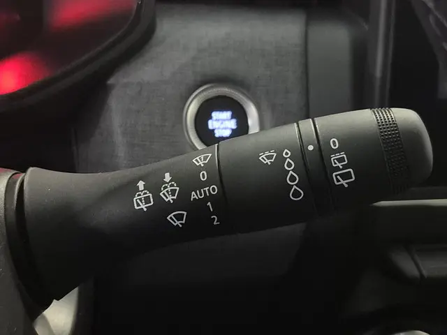 Mitsubishi Colt 1.0T Intense 2024 Benzine 31