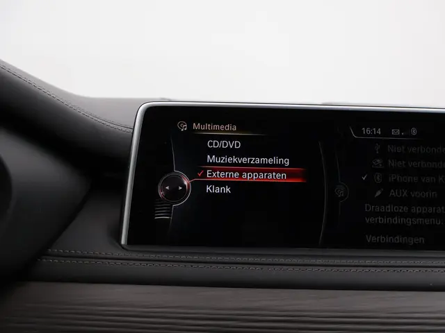 BMW X5 xDrive40e HYBRID 2015 Hybride Benzine 36