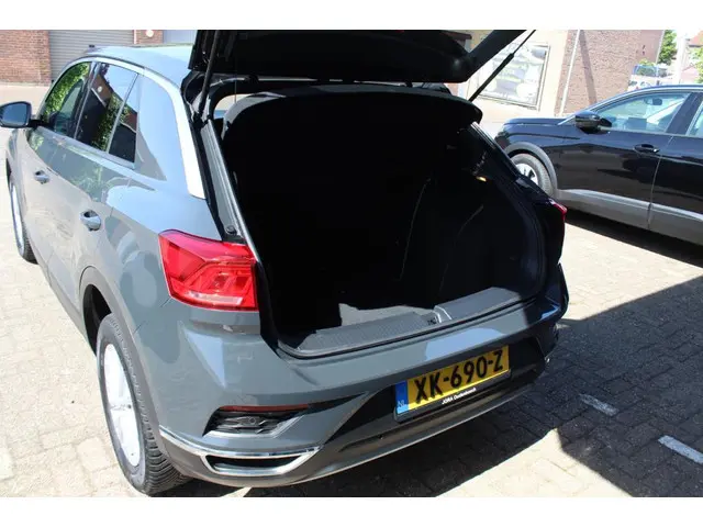 Volkswagen T-Roc 1.0 TSI Style 2018 Benzine 10