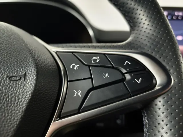 Renault Clio 1.0 TCe 90 GPF techno 2024 Benzine 23