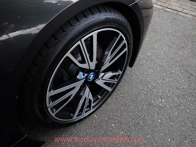 BMW i8 Roadster 1.5 2020 Hybride Benzine 34