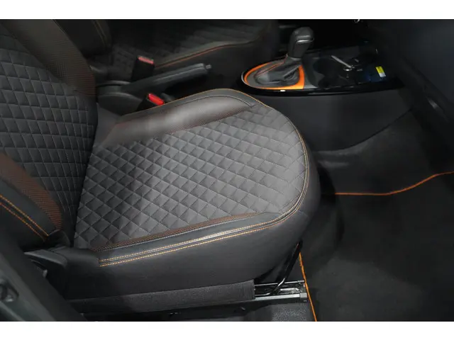 Toyota Aygo X 1.0 VVT-i S-CVT Limited 2022 Benzine 16
