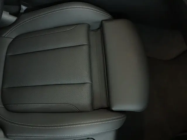 BMW 3 Serie Touring 318i 2025 Benzine 40