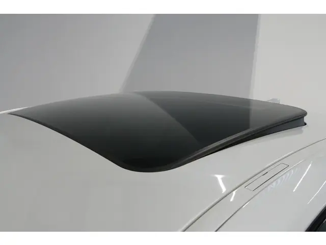 BMW 3 Serie 330e M Sport 2020 Hybride Benzine 16