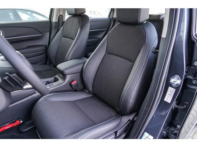 Honda HR-V 1.5i e:HEV ADVANCE 2022 Hybride Benzine 7