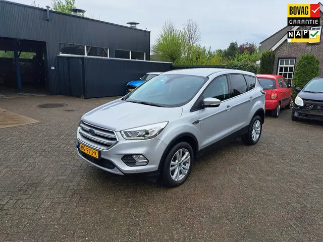 Ford Kuga 1.5 ECOBOOST AWD AUT. Titanium 2017 Benzine