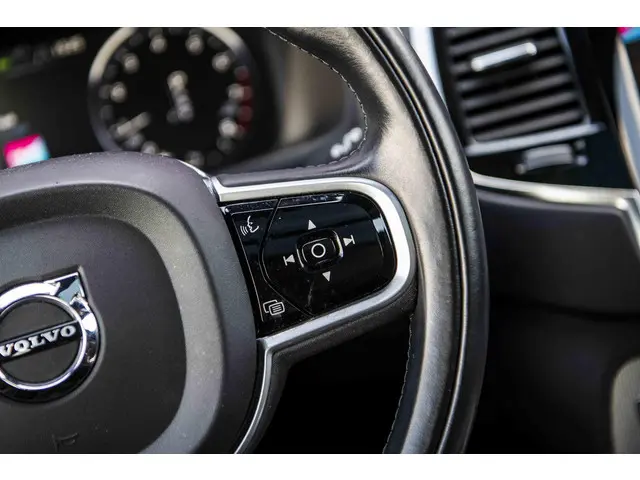 Volvo XC90 2.0 T5 AWD Inscription 2018 Benzine 32