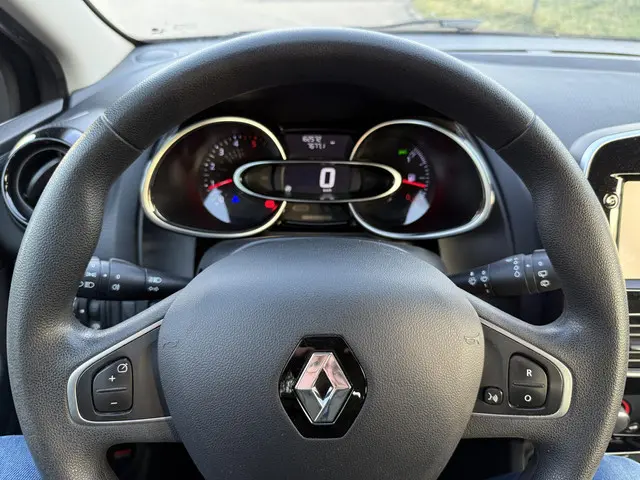 Renault Clio Estate 1.5 dCi Ecoleader Zen 2017 Diesel 11