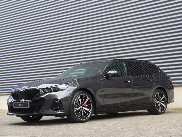 BMW 5 Serie Touring 550e 2026 Hybride Benzine 43