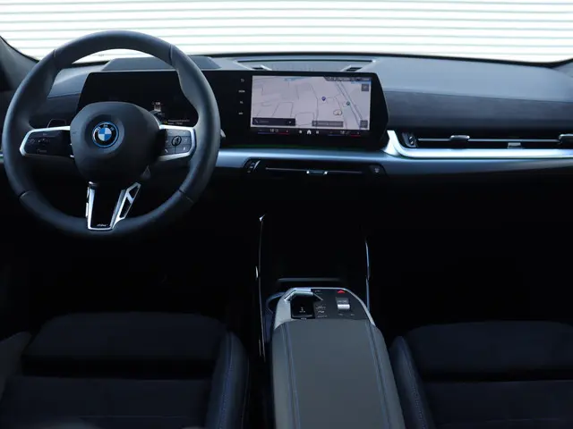 BMW iX2 xDrive30 2025 Elektrisch 11