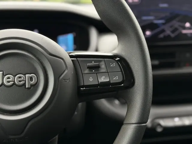 Jeep Avenger Longitude 54 kWh 2024 Elektrisch 21