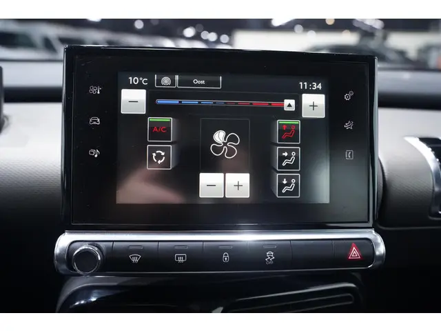 Citroën C4 Cactus 1.2 VTi Feel 2015 Benzine 28