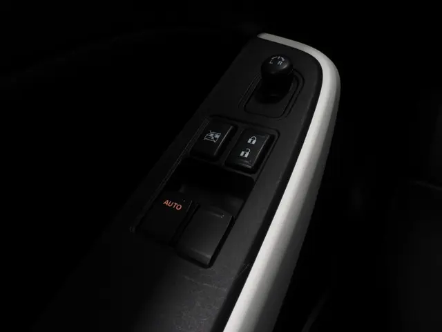 Suzuki Swift 1.2i Select 2019 Benzine 12