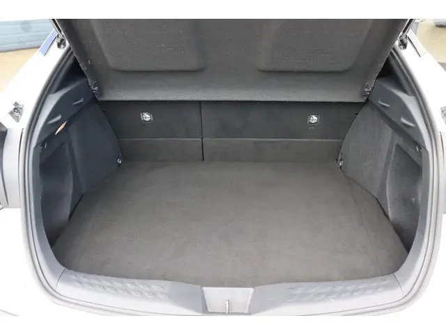 Toyota C-HR 1.8 Hybrid Executive 2019 Hybride Benzine 39