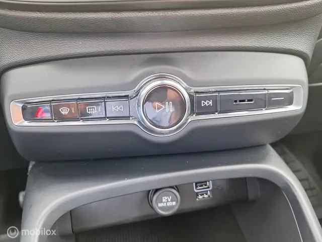 Volvo XC40 1.5 T2 MOMENTUM 2021 Benzine 20
