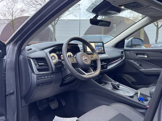 Nissan QASHQAI 1.3 MHEV Xtronic N-Connecta 2025 Benzine 16