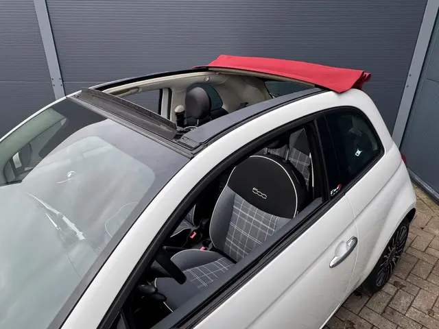 Fiat 500C 1.2 Lounge / Cabrio / Facelift 2017 Benzine 11