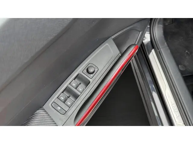 Škoda Fabia 1.0 TSI Monte Carlo 2024 Benzine 16