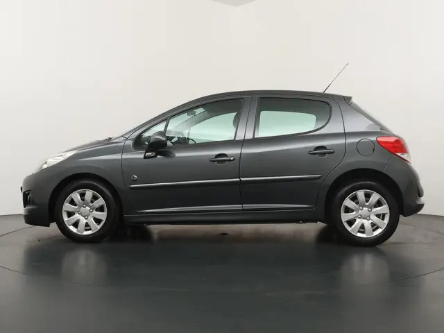 Peugeot 207 2