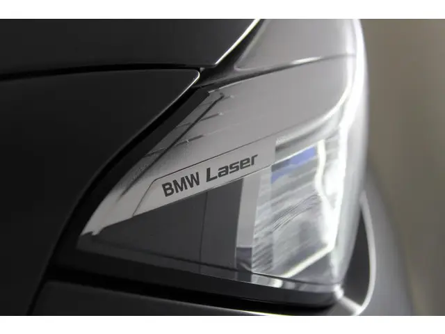 BMW 7 Serie 745e High Executive 2022 Hybride Benzine 26