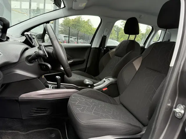 Peugeot 2008 1.2 PureTech Blue Lion 2016 Benzine 7