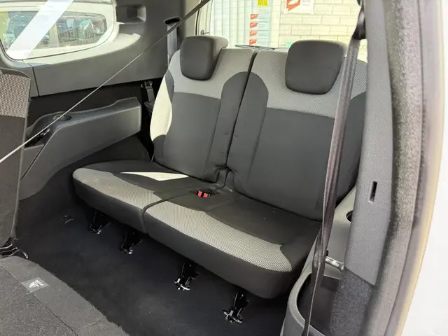 Dacia Lodgy 1.6 SCe Bi-Fuel Ambiance 7p. 2019 LPG/Gas 23