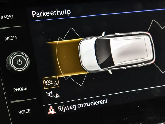 Volkswagen T-Cross 1.0 TSI 95pk Life 2023 Benzine 6