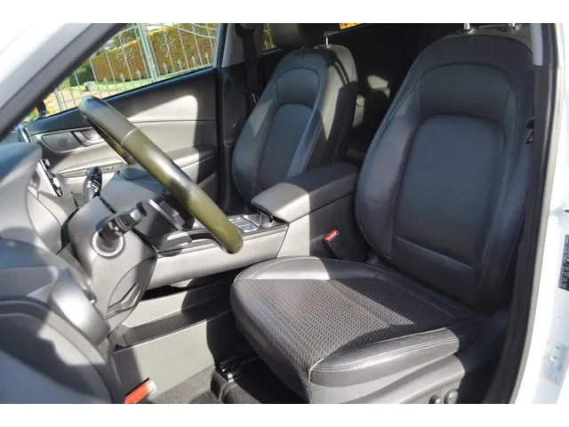 Hyundai Kona EV Premium 64 kWh 2019 Elektrisch 7