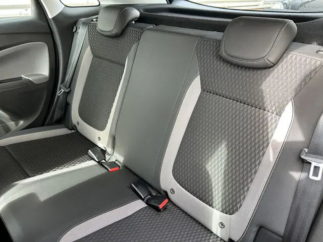 Opel Crossland X 1.2 Turbo Innovation 2019 Benzine 23