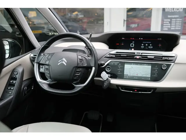 Citroën C4 Picasso e-THP Shine Automaat-6 2017 Benzine 55