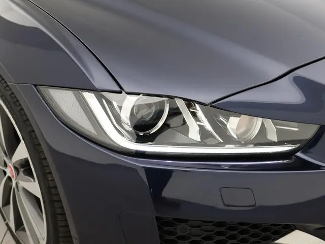 Jaguar XE 2.0T 200 PK AUT. R-SPORT *59.280 KM* 2019 Benzine 22