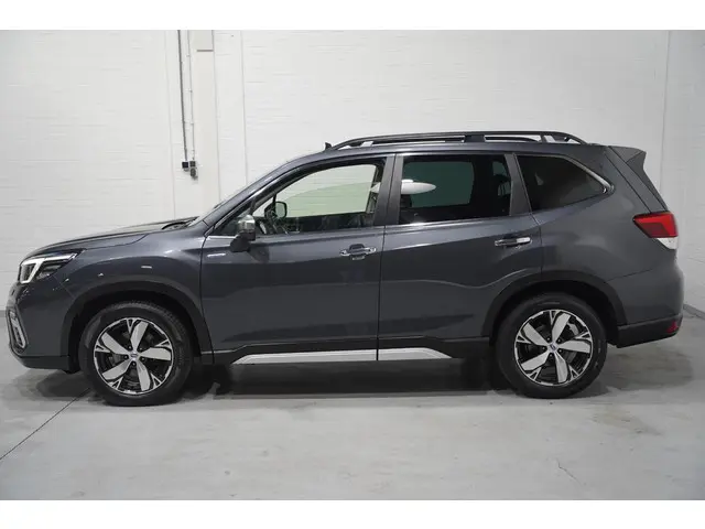 Subaru Forester 2.0i e-BOXER First Edition 2021 Benzine 3