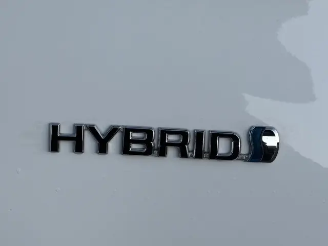 Toyota Yaris 1.5 Hybrid Active 2019 Hybride Benzine 10