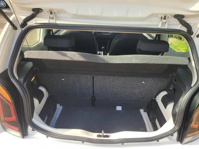 Volkswagen up! 1.0 BMT take up!,airco,lm 2017 Benzine 15