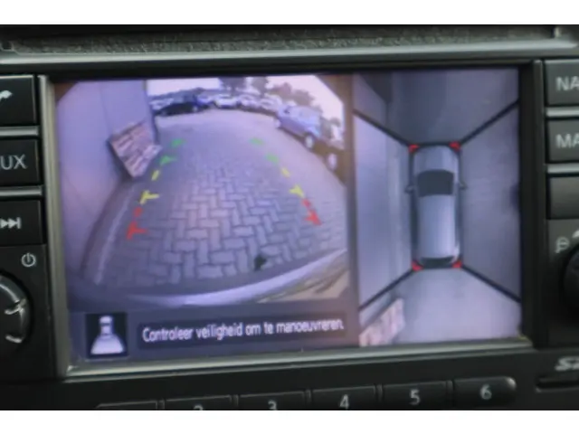 Nissan QASHQAI +2 2.0 Connect Edition 2012 Benzine 30