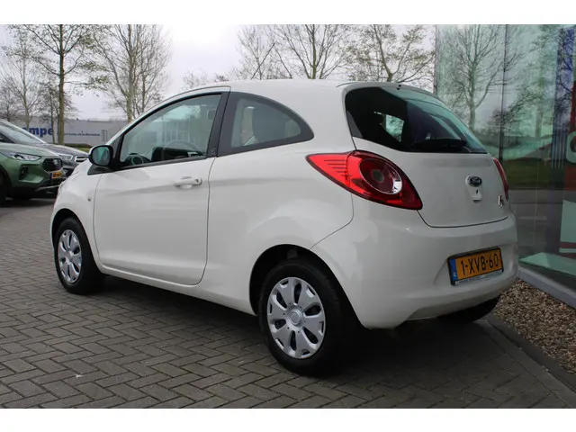 Ford Ka 1.2 Style start/stop 2014 Benzine 3