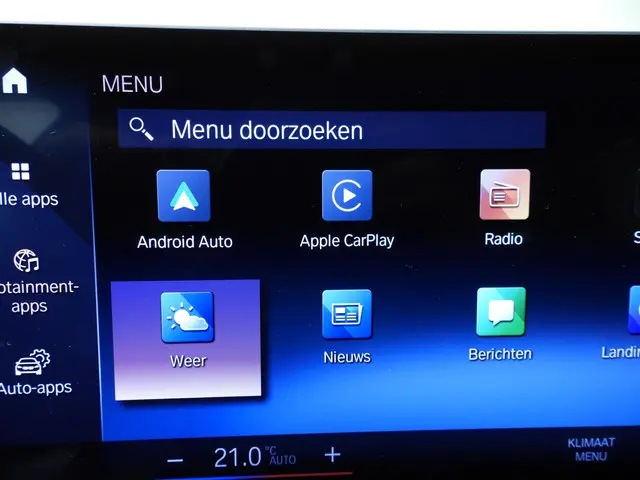 BMW 3 Serie Touring 320i 2024 Benzine 38