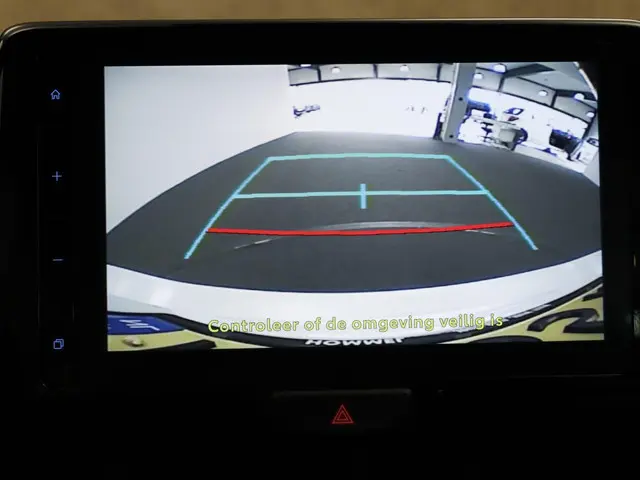 Toyota Yaris 1.5 Hybrid Bi-Tone 2022 Hybride Benzine 24