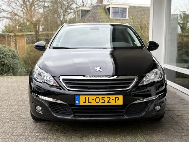 Peugeot 308 2