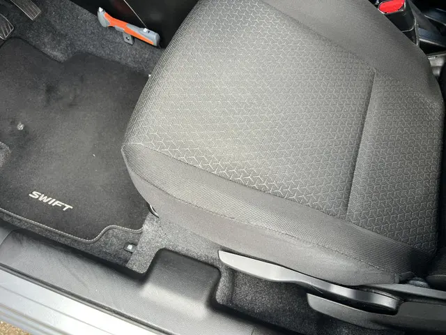 Suzuki Swift 1.2 Select 2017 Benzine 12