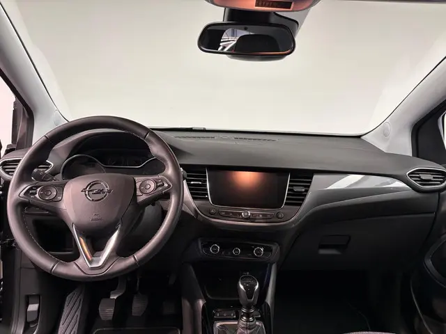 Opel Crossland 3