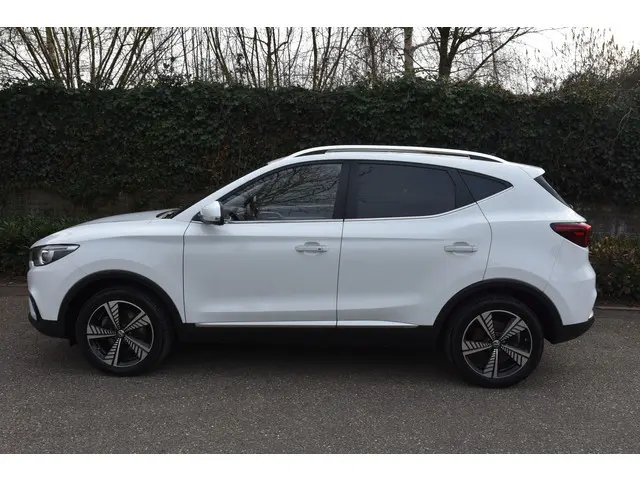 MG ZS EV MG Luxury 45 kWh 2020 Elektrisch 3
