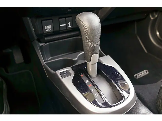 Honda Jazz 1.3i VTEC ELEGANCE 2019 Benzine 5