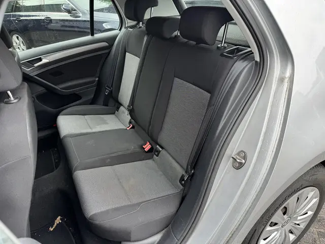 Volkswagen Golf 1.2 TSI Trend Edition 2014 Benzine 15